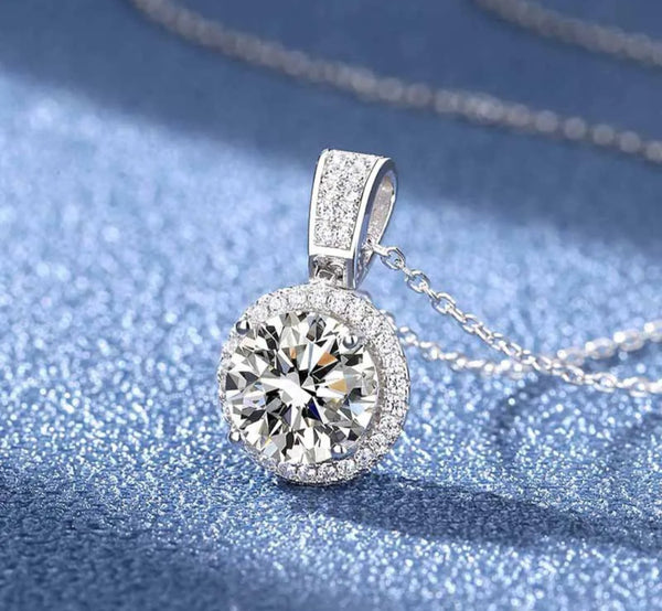 Moissanite Pendants