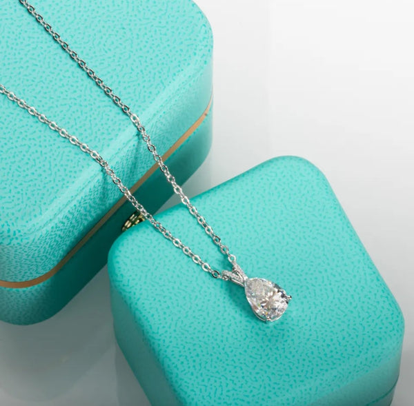 Moissanite Pendants