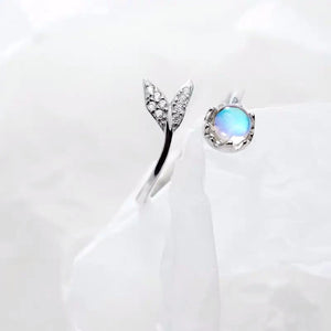 Sterling Silver Moonstone Tail Ring