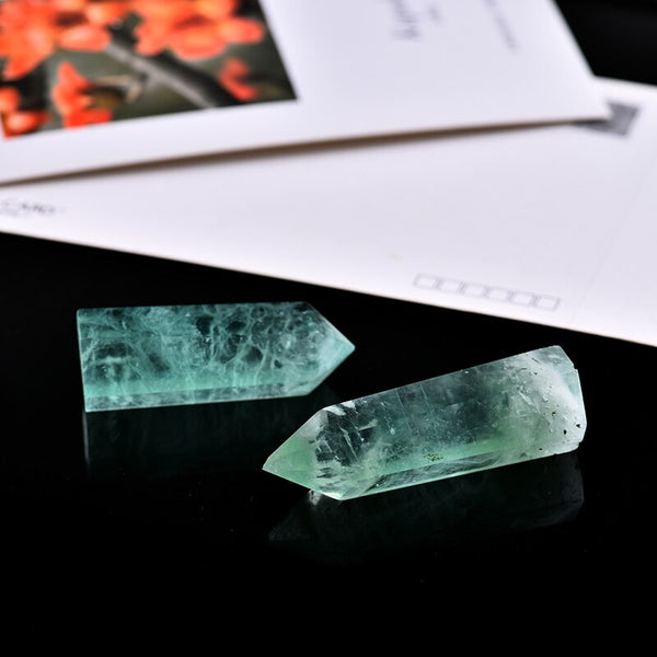 1PC Natural Green Fluorite Crystal Point