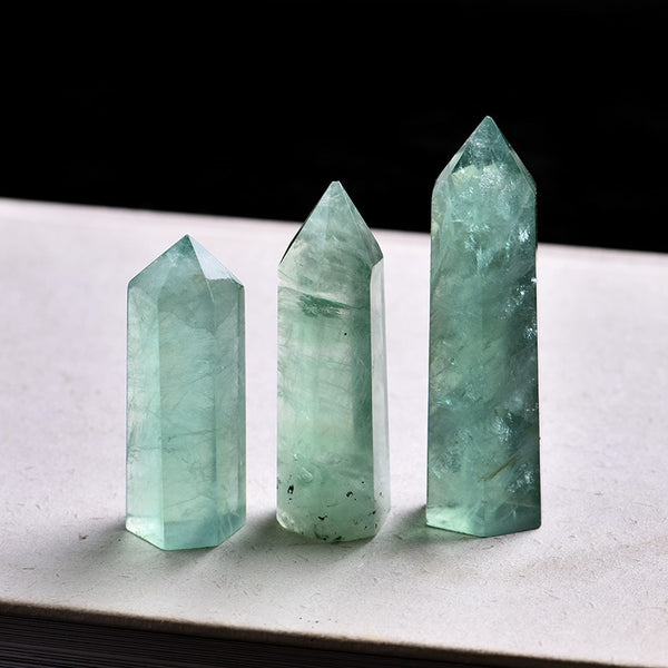 1PC Natural Green Fluorite Crystal Point