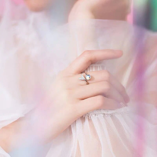 Sterling Silver Moonstone Tail Ring